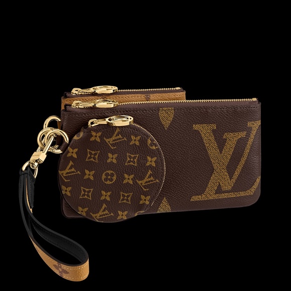 Louis Vuitton Large Rectangle Wrist Pouch w/ LV wristlet strap Monogram Giant - Picture 10 of 10
